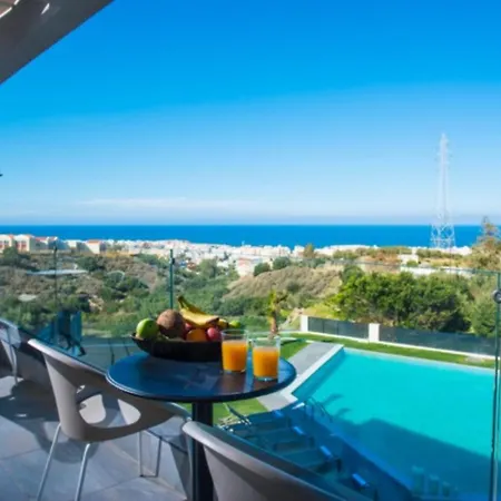 Orama Luxury 4 Bedrooms With Private Pool 빌라 *