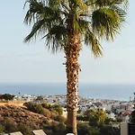 Orama Luxury 4 Bedrooms With Private Pool *
