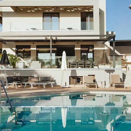 Orama Luxury 4 Bedrooms With Private Pool ヴィラ *