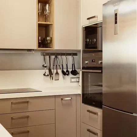 Orama Luxury 4 Bedrooms With Private Pool