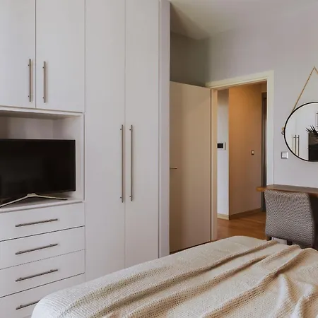 Orama Luxury 4 Bedrooms With Private Pool *