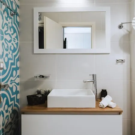 Orama Luxury 4 Bedrooms With Private Pool