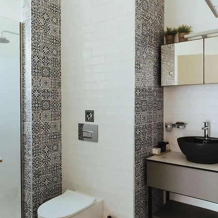 Orama Luxury 4 Bedrooms With Private Pool * הרסוניסוס