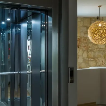 Orama Luxury 4 Bedrooms With Private Pool * ヘルソニソス