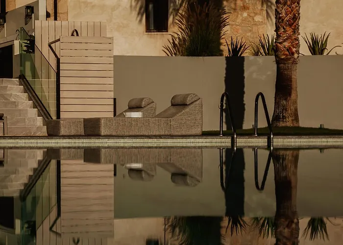 Orama Luxury 4 Bedrooms With Private Pool Villa