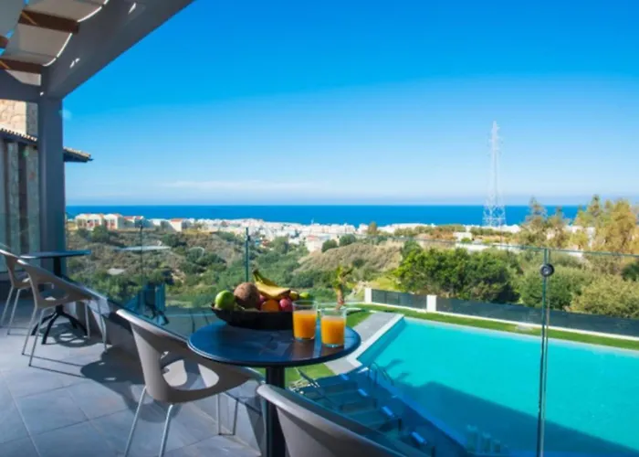 Orama Luxury 4 Bedrooms With Private Pool Villa *