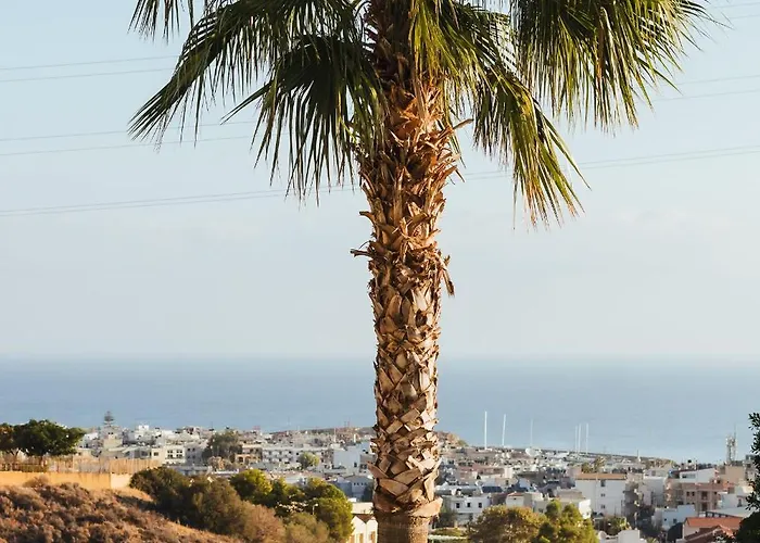 Orama Luxury 4 Bedrooms With Private Pool *