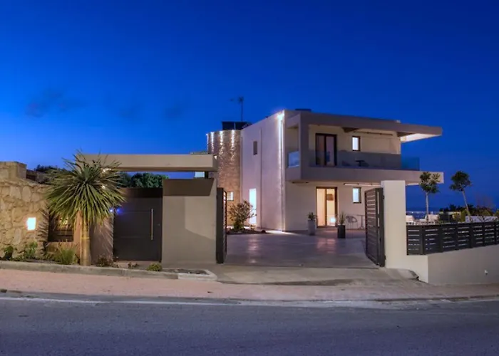 Orama Luxury 4 Bedrooms With Private Pool Herszonisszosz