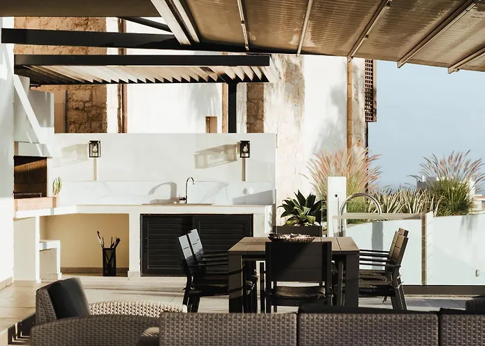 Orama Luxury 4 Bedrooms With Private Pool * Herszonisszosz