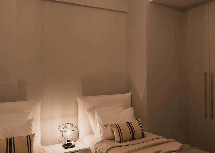 Orama Luxury 4 Bedrooms With Private Pool Villa Herszonisszosz