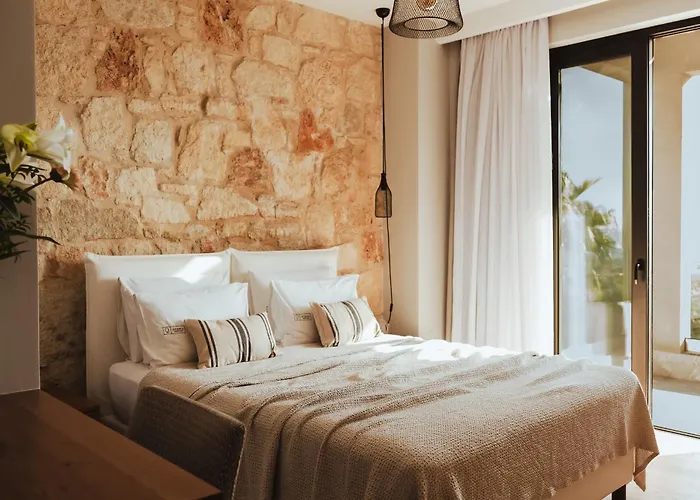 Orama Luxury 4 Bedrooms With Private Pool * Herszonisszosz