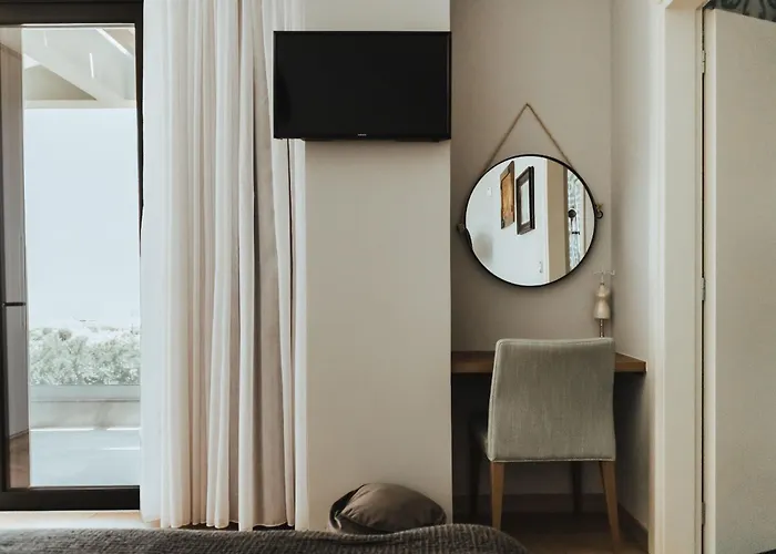 Orama Luxury 4 Bedrooms With Private Pool * ヘルソニソス