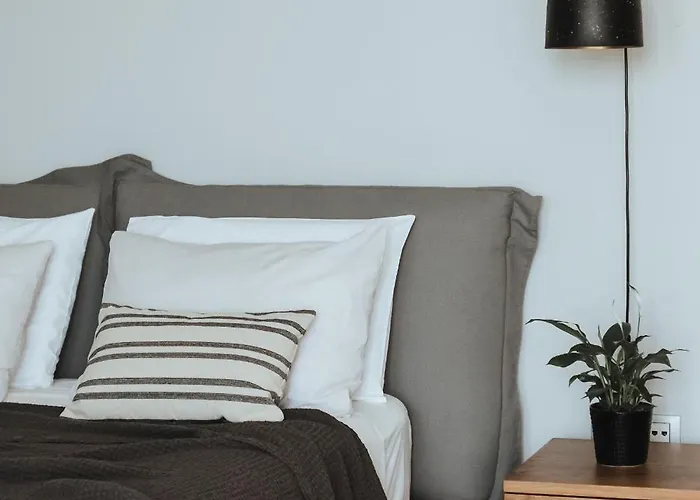 Orama Luxury 4 Bedrooms With Private Pool ヘルソニソス