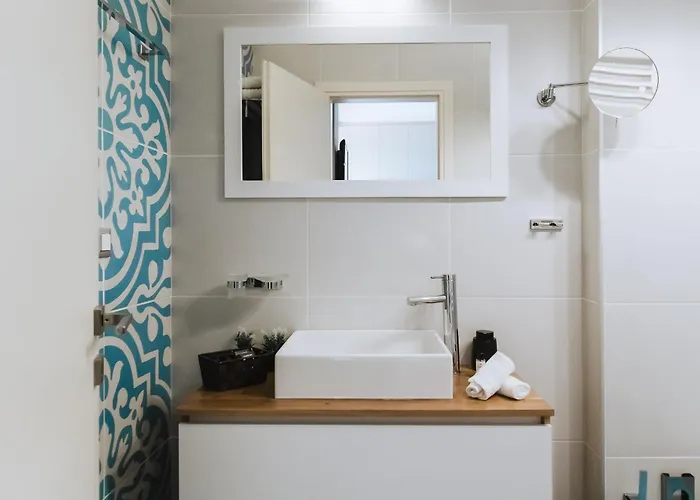 Orama Luxury 4 Bedrooms With Private Pool