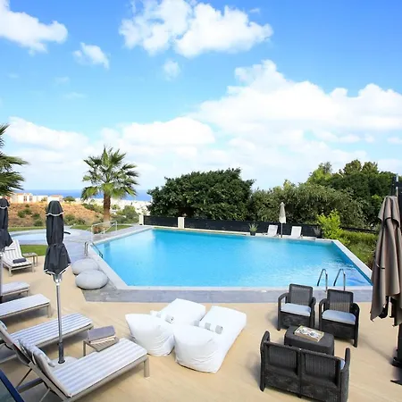 Orama Luxury 4 Bedrooms With Private Pool Villa