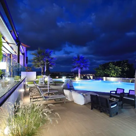 Orama Luxury 4 Bedrooms With Private Pool Villa Hersonissos (Crete)