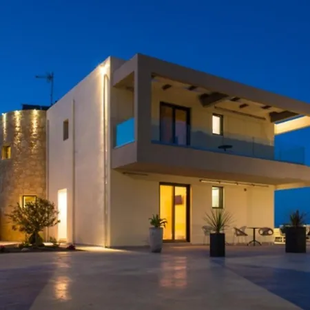 Villa Orama Luxury 4 Bedrooms With Private Pool *