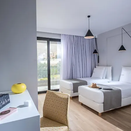 Orama Luxury 4 Bedrooms With Private Pool Villa *