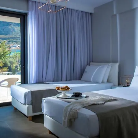 Villa Orama Luxury 4 Bedrooms With Private Pool